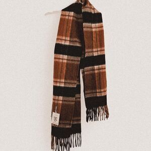 U.P. Renoma Cashmere Plaid Scarf | Quiet Luxury Minimalist Indie Chic | NWT